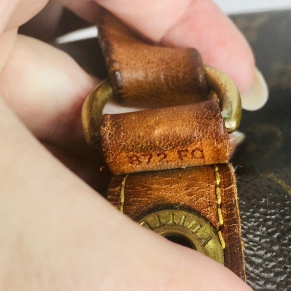 LOUIS VUITTON Monogram Petit Noe - Picture 8 of 14